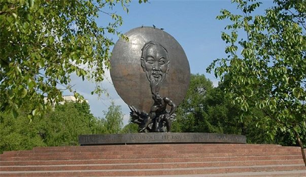 MOSCOW - VLADIMIR - SUZDAL - SAINT PETERBURG
